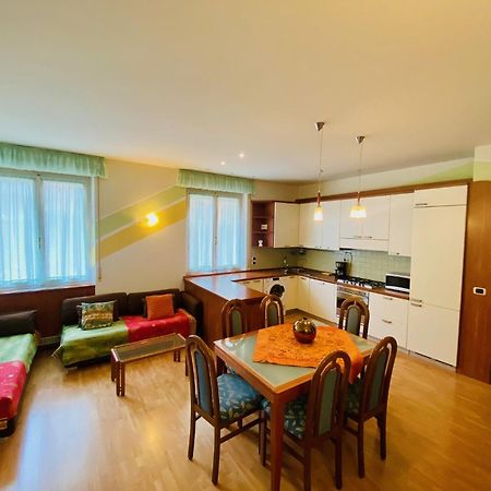 Hotel Ideal มัลเชซิเน ภายนอก รูปภาพ