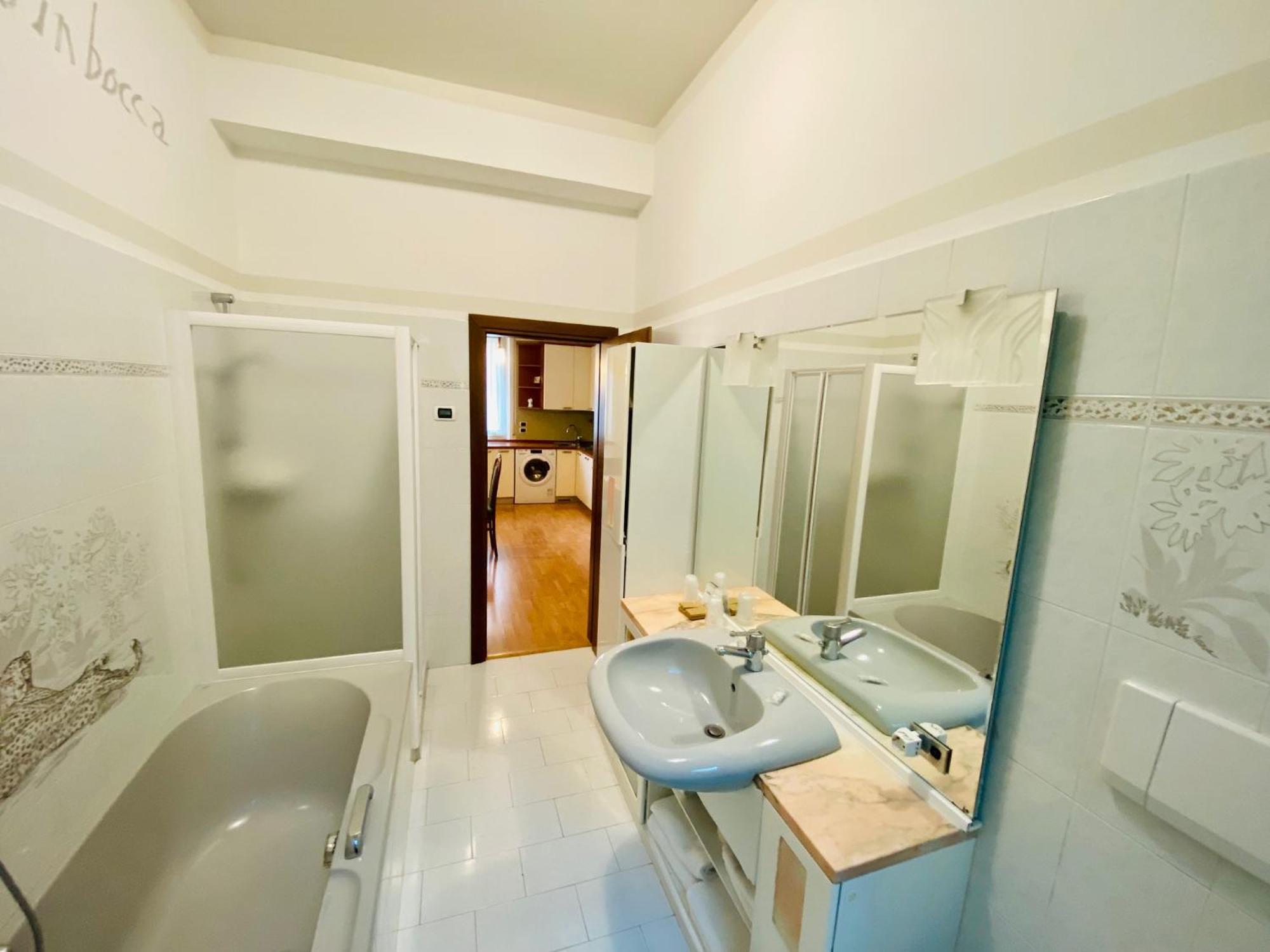 Hotel Ideal มัลเชซิเน ภายนอก รูปภาพ
